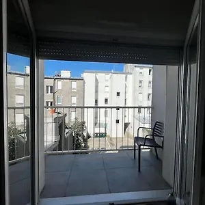  Appartement Studio En Plein Centre De